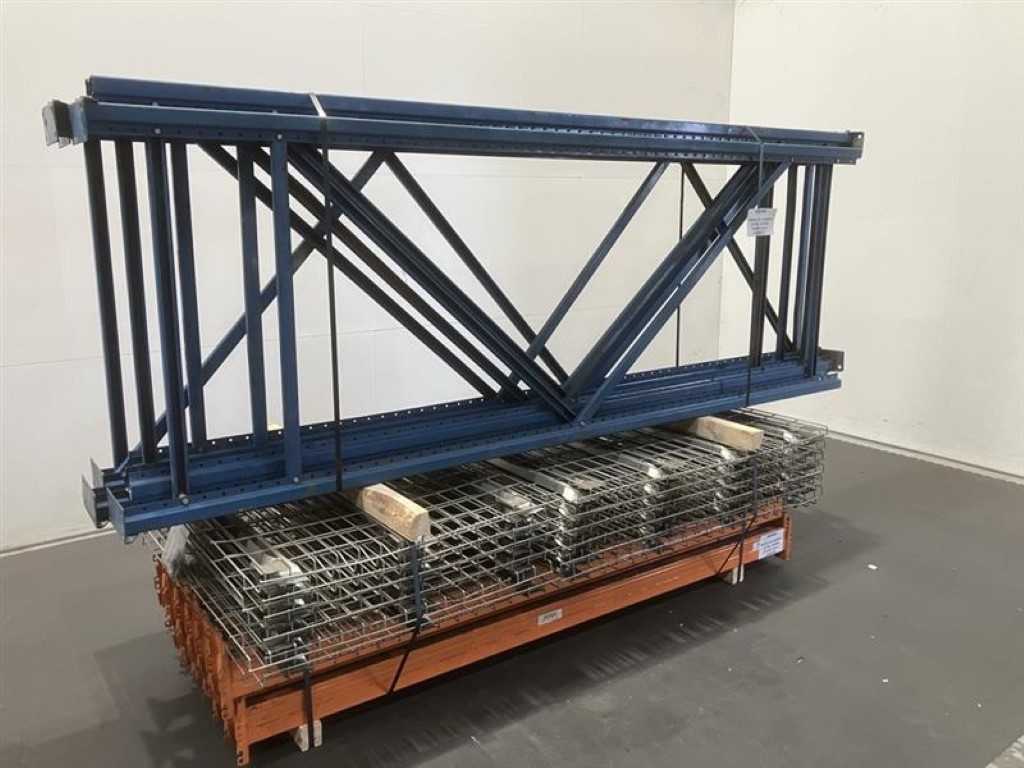  Pallet rack Length 9720 mm Height 3000 mm Depth 1050 mm, 3 levels, second-hand