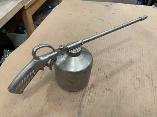 Brandfield 390 Oil gun (2x)