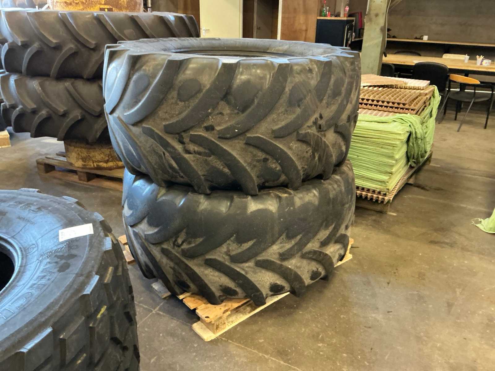 Vredestein Traxion+ Tractor Tire
