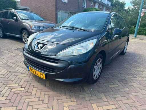 Peugeot - 2007 - 207 - 1.4 XR - 90-XL-JS