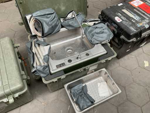 2011 Aseptico inc. ADU-42CF przenośna jednostka zlewu szorującego