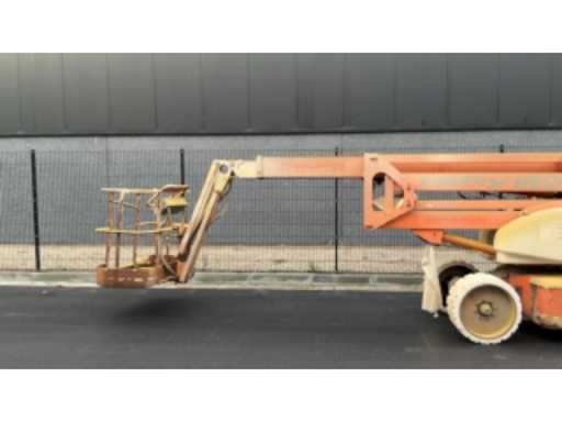 7557edd1-1d18-4751-ad32-b6ec5659f4a7.mp4