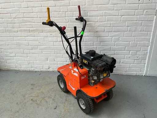 Máquina de pelar césped Benassi L300 2020