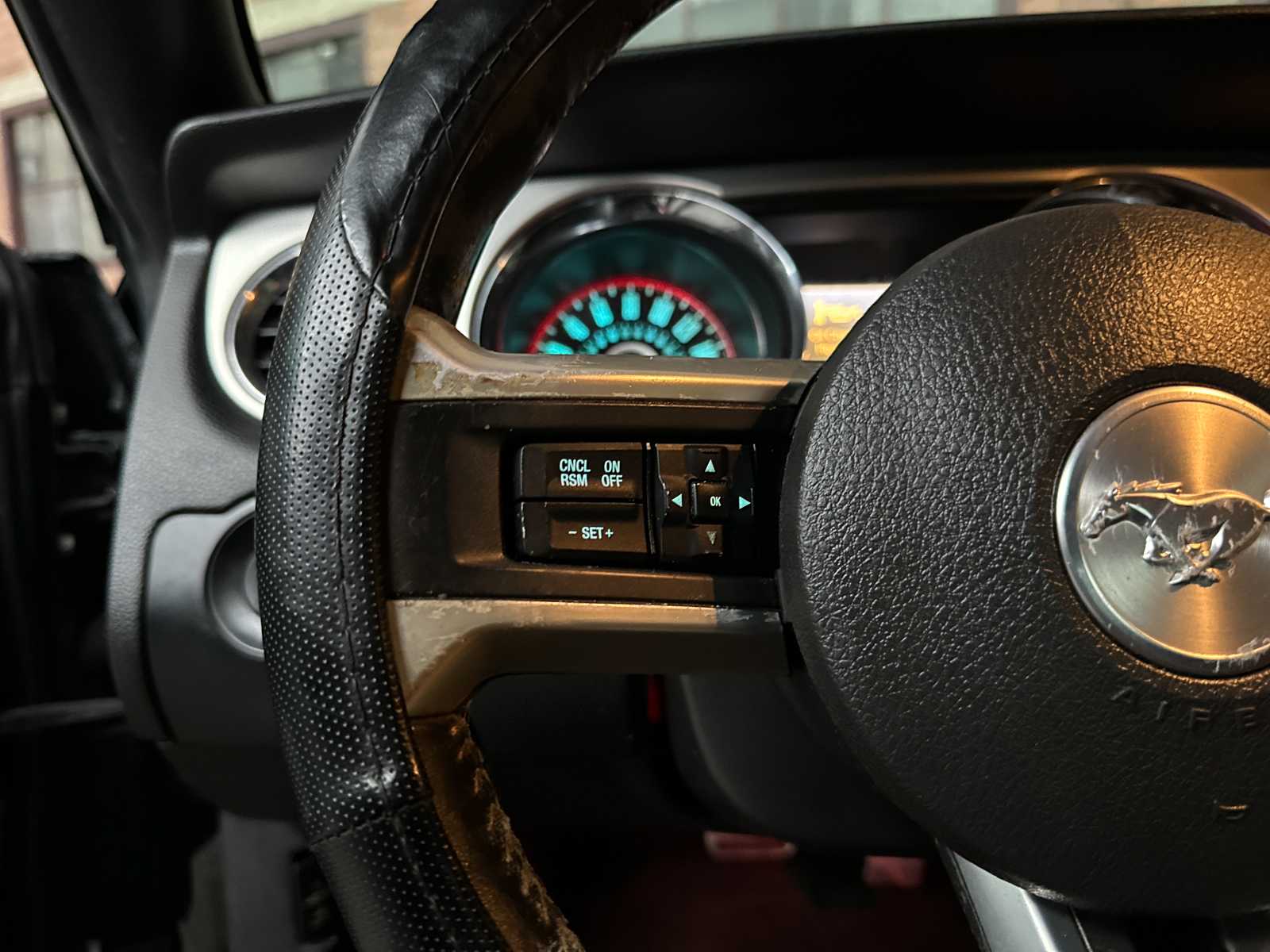 Ford Mustang 3.7 V6 305pk 2013 Coupe