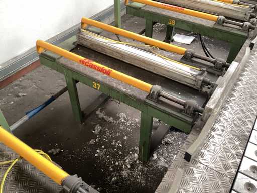 CASSIOL Pneumatic line pusher