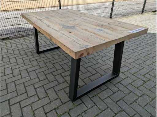 Garden table rustic Pine wood 180 x 95 x 78cm. Metal U base