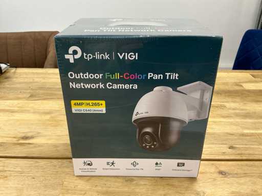 TP-Link VIGI C540 Außenkamera mit vollfarbiger Pan-Tilt-Netzwerkkamera
