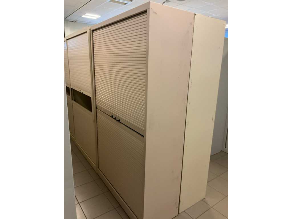 4 various metal filing cabinets wo JEC and FLEXIFORM