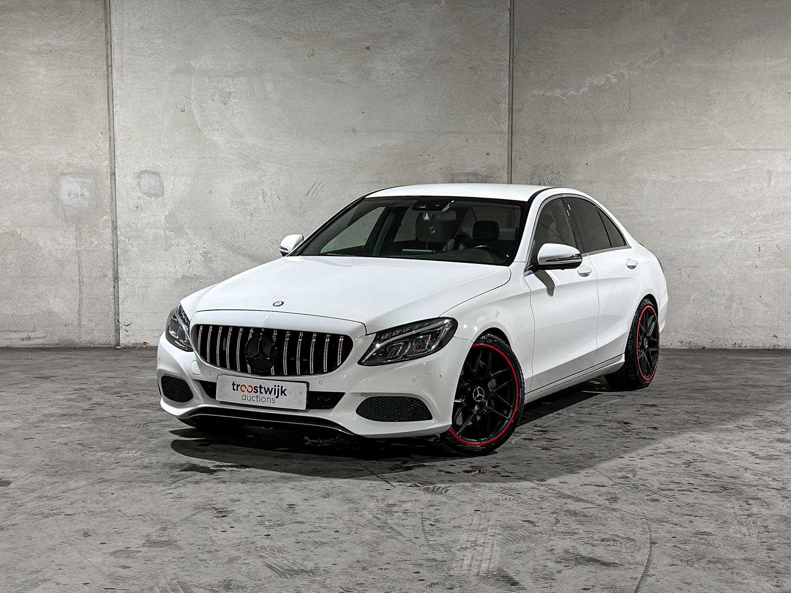 Luxury & sports cars te Boxmeer