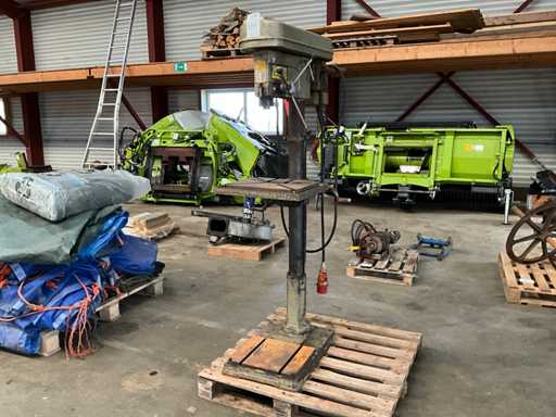 Foreuse à colonnes Hubema HU-30