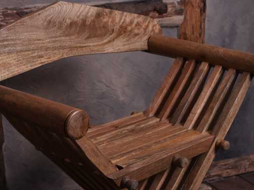 Medieval Scissor Chair with Backrest