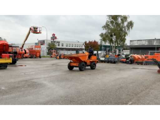 bdfeeb96-499a-4063-a73a-3a15d1aa95a3.mp4