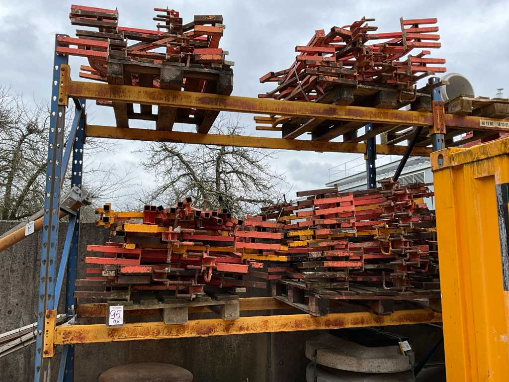 Lot of formwork parts