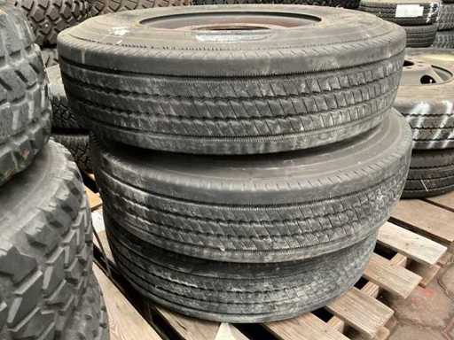 Anvelopa Michelin (3x)
