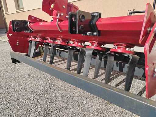MAHINDRA – Drehegge mit Power Packer-Walze 1,5 m (2x)