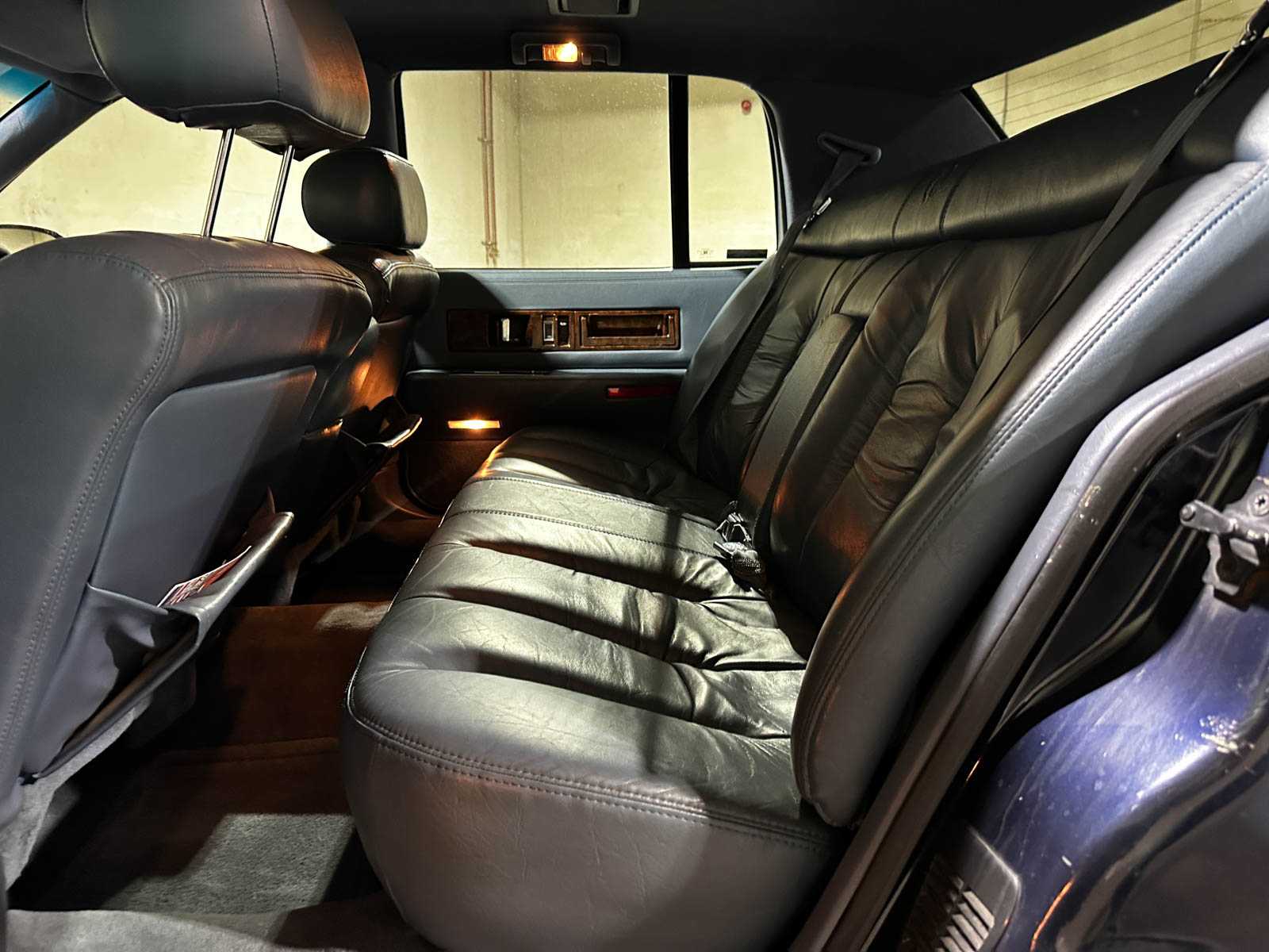 Cadillac Fleetwood Brougham 256pk 1995, G-578-KG