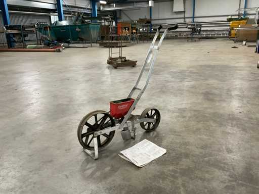 Earthway 1001-B Precisiezaaimachine