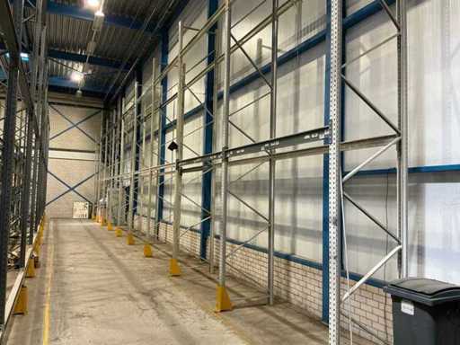 Pallet racking
