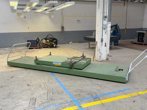 TREPEL E 20/8/0 Hubtisch