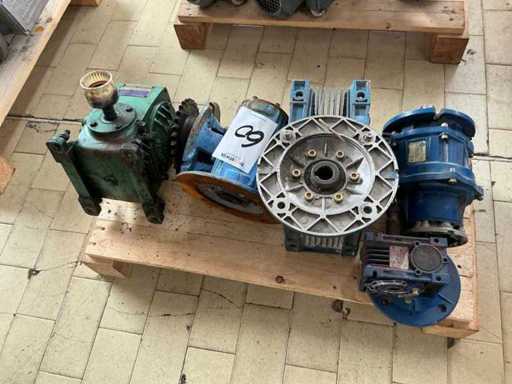 Materials and warehouse stocks