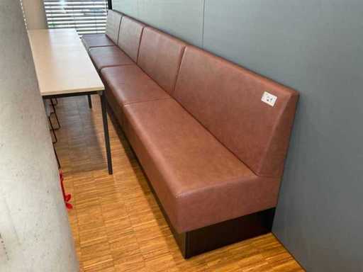 4-teilige Wandsitzbank