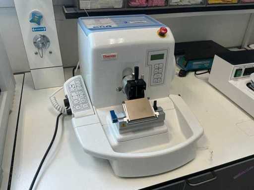 Thermo Scientific Finesse ME + Microtome