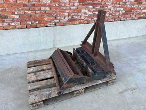 Front weight carrier Case IH with extra weighted carrier Other tractor