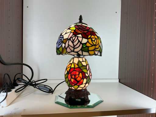 TIFFANY Tafellamp met verlichte voet in tiffany