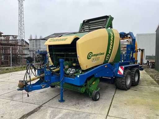 Combinaison de presse Kombi 2014 Krone F 155XC / GSL 5040 Kombi Wrapper