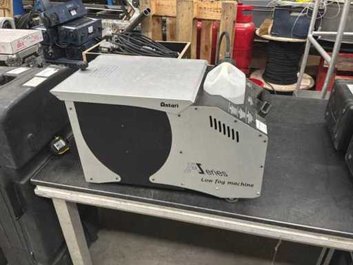 Antari Low fog machine
