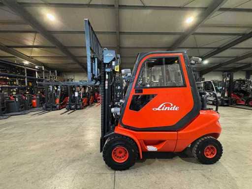 2012 Linde H25D 2.500 kg Triplex 460 cm Perkins Diesel Stivuitor 10.859 ore