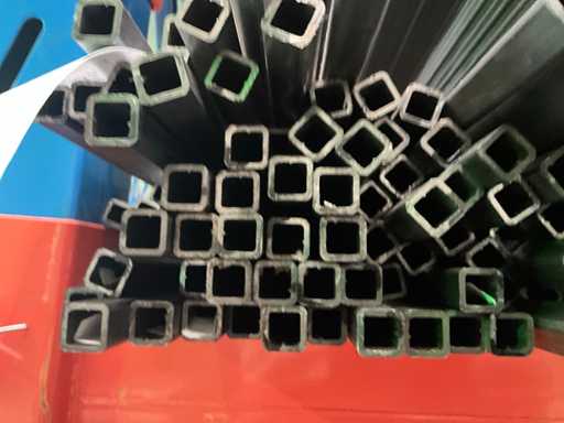 Bare tubes Steel S235JRH KGW pickled (90x)