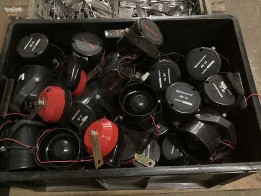 Syreny alarmowe samochodu (50x)