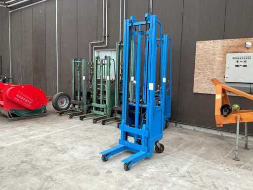 Stacker