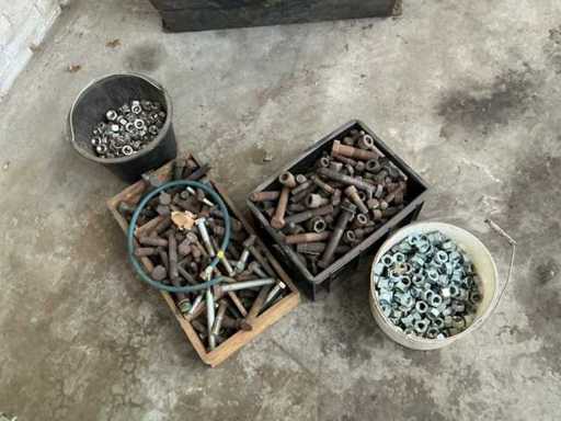Bouten, moeren & ringen