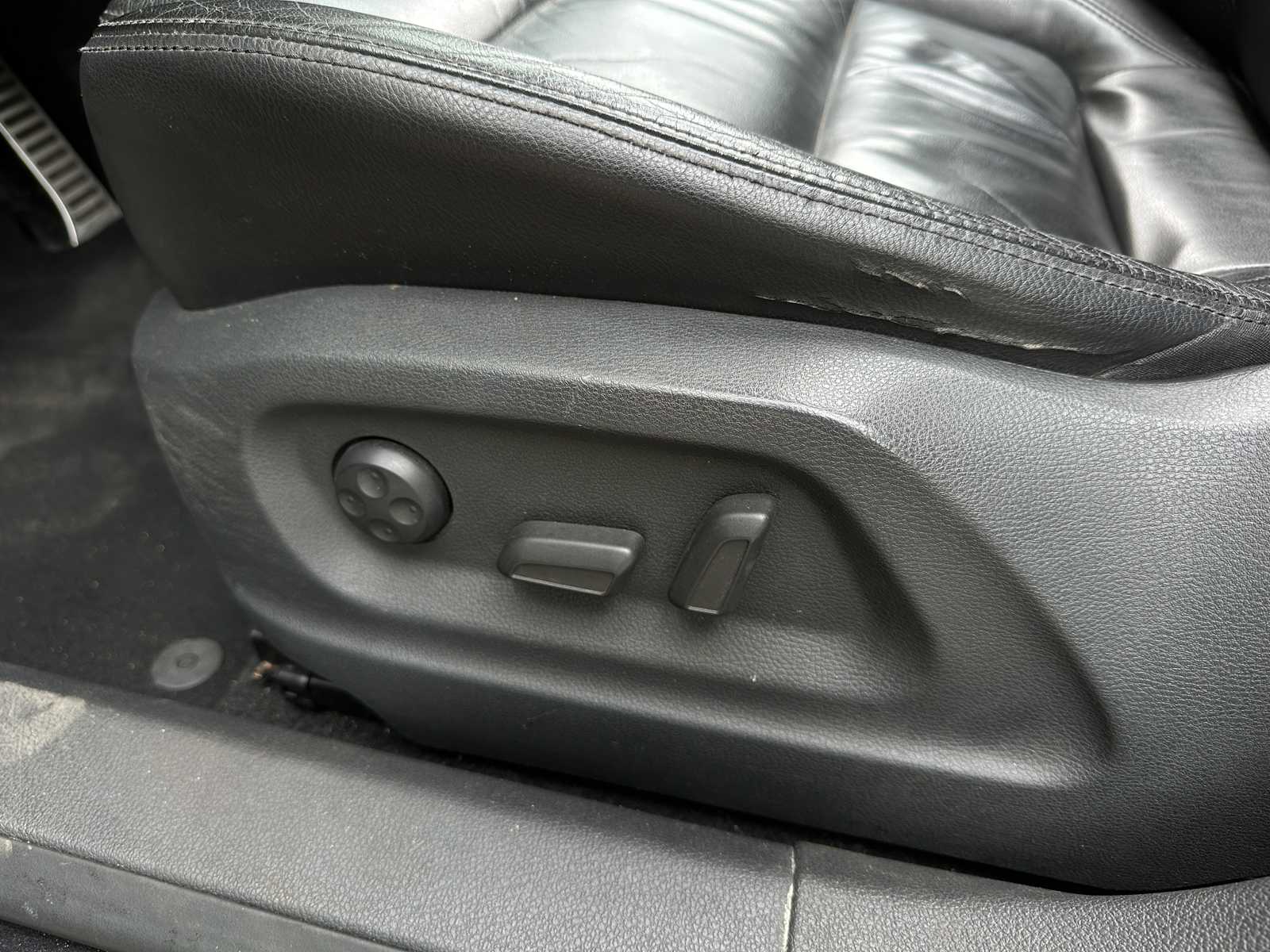 Volkswagen Tiguan 2.0 TSI Track&Field 4Motion 200pk 2008, L-775-LG