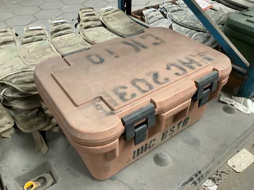 Cambro Food storage box