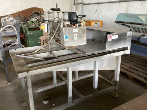 Macchina per il taglio delle piastrelle/ marmi