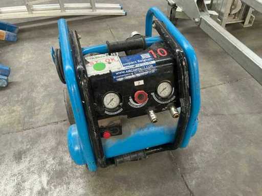 2011 ABAC Vento Rollcage D4 Luchtcompressor