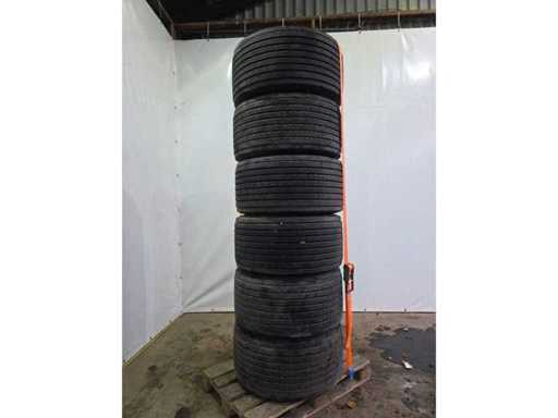 Michelin - Pneus 445/45 R19.5