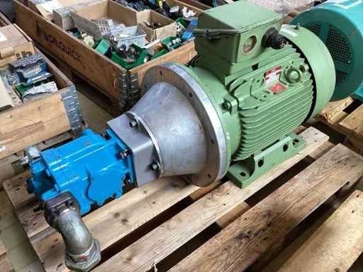 Hydraulic pump