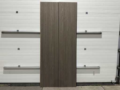 Akustyczny panel ścienny z orzecha włoskiego (12x)