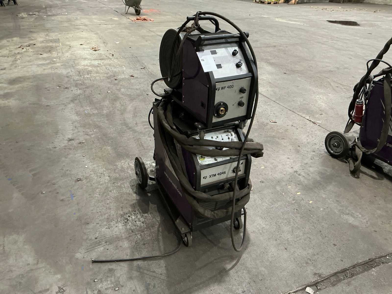 Parweld XTM 404S MIG welding machine