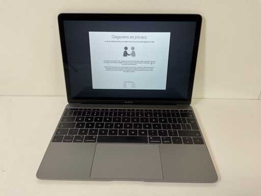 Apple MacBook 12", Core(TM) m3-7Y32, 8 GB RAM, 251 GB NVMe Laptop