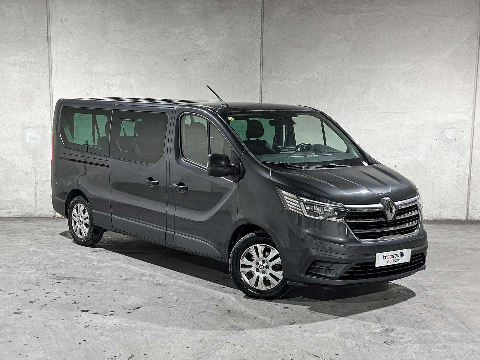 Renault Trafic 2.0 9-Persoons 150pk 2023 Bedrijfswagen