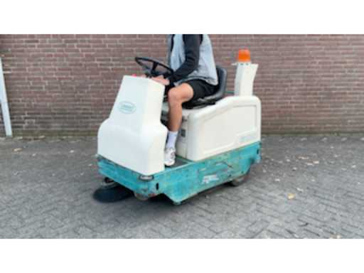 f8f2cfaf-0ae5-4cf1-a8c0-4cd9bd5feda2.mp4