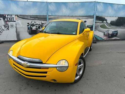 2003 Chevrolet SSR SSR LS Car