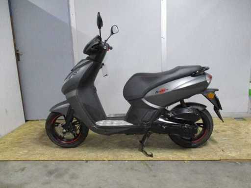 Peugeot - Moped scooter - Kisbee RS INJECTION - Scooter