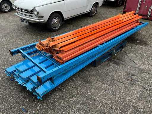 Diverse componente ale rack-ului