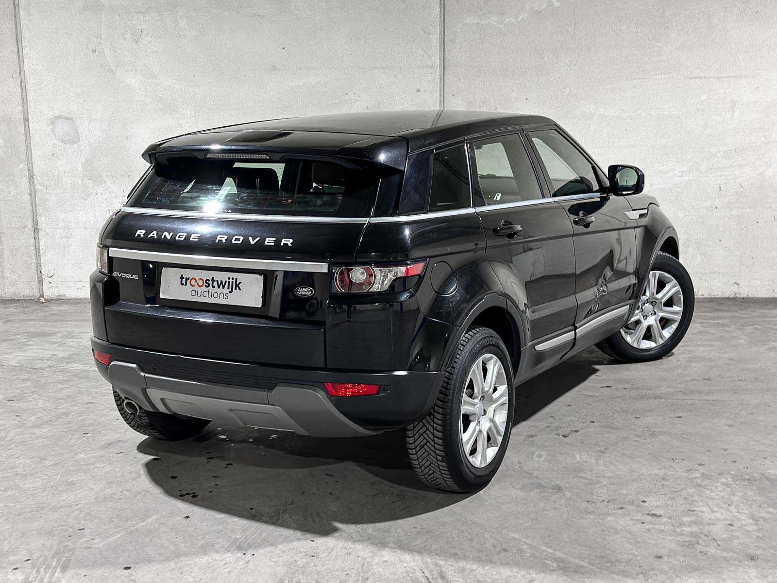 Land Rover Range Rover Evoque 2.2 eD4 2WD Prestige 150hp 2012 (Original-NL), 99-XFT-1